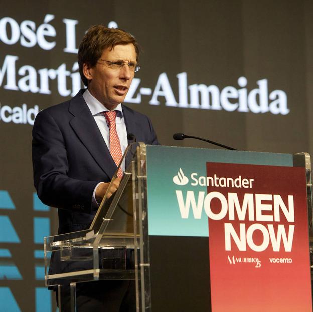 José Luis Martínez-Almeida: «Trabajamos porque las mujeres determinen sus propias metas, sin tener que romper techos de cristal, acero u hormigón»
